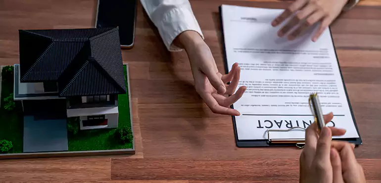 Quickly Sell your Vacant Home for a High Price in West Islip, NY